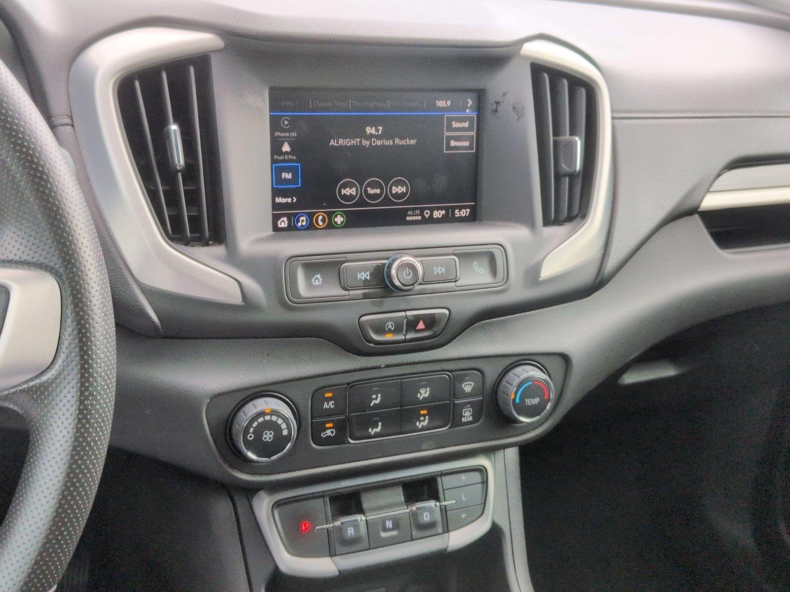Used 2024 Sterling Metallic GMC SLE image 24
