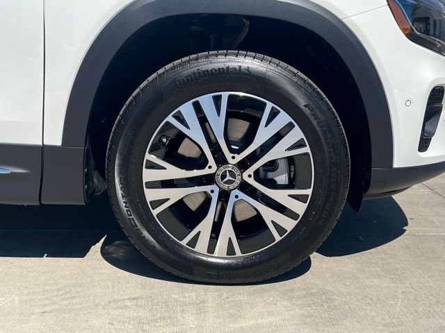 New 2026 White Mercedes-Benz GLB 250 image 9