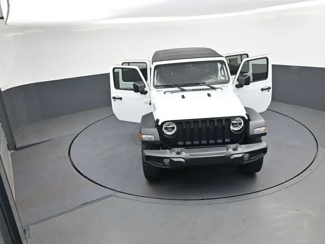Used 2022 White Jeep Unlimited Willys image 31