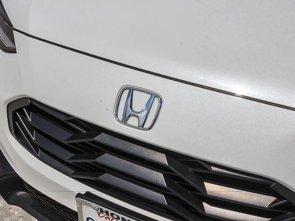 Certified Used 2024 Platinum White Pearl Honda Sport image 12