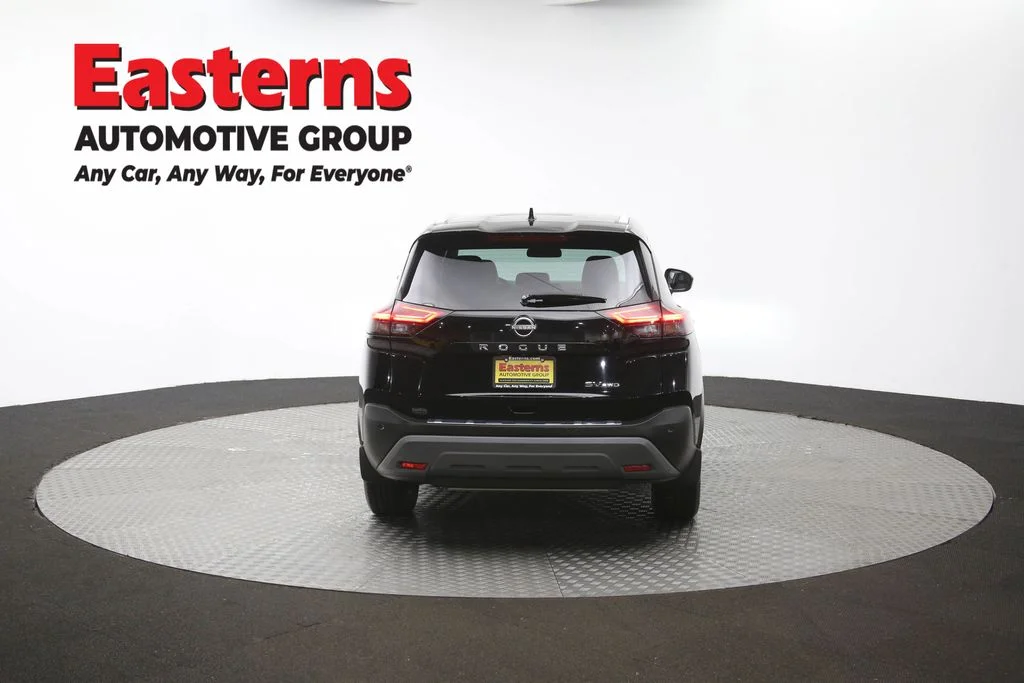 Used 2023 Black Nissan SV image 39