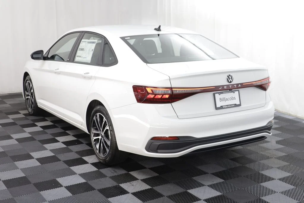 New 2026 Pure White Volkswagen 1.5T Sport image 16
