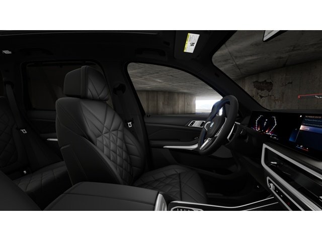 2026 BMW X5 M60i - Photo 9