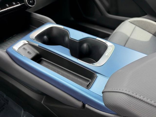 2025 Chevrolet Equinox EV LT - Photo 30