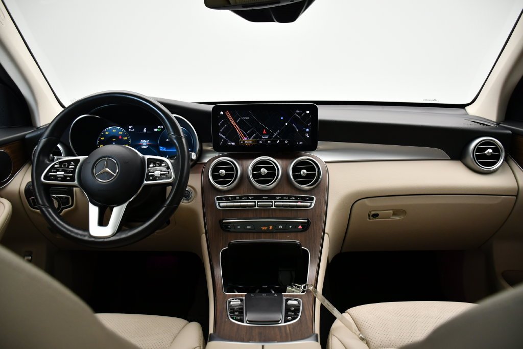 Certified Used 2022 Black Mercedes-Benz GLC 300 image 19