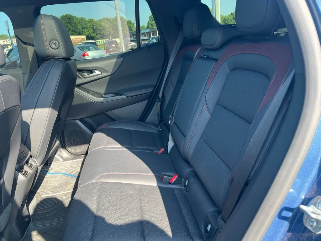 Used 2025 Lakeshore Blue Metallic Chevrolet RS image 9