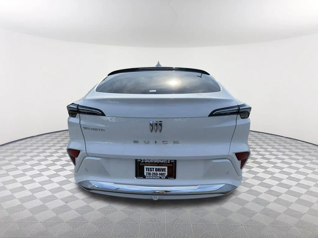Used 2025 White Buick Avenir image 6
