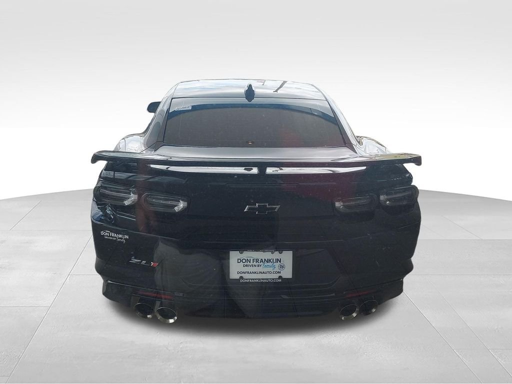 Used 2022 Black Chevrolet ZL1 image 4