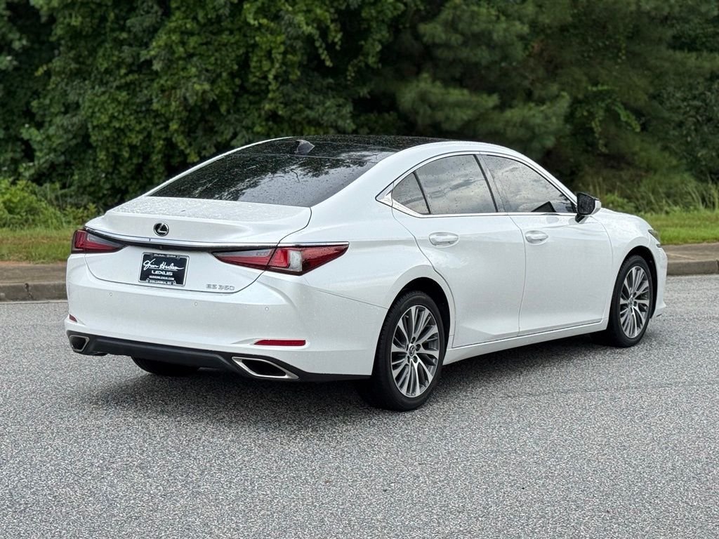Used 2019 White Lexus 350 image 13