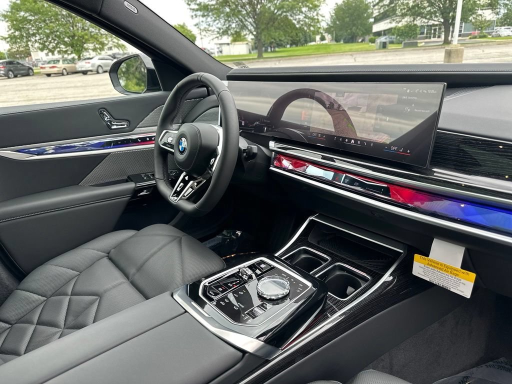 New 2026 Black Sapphire Metallic BMW 740i xDrive image 27