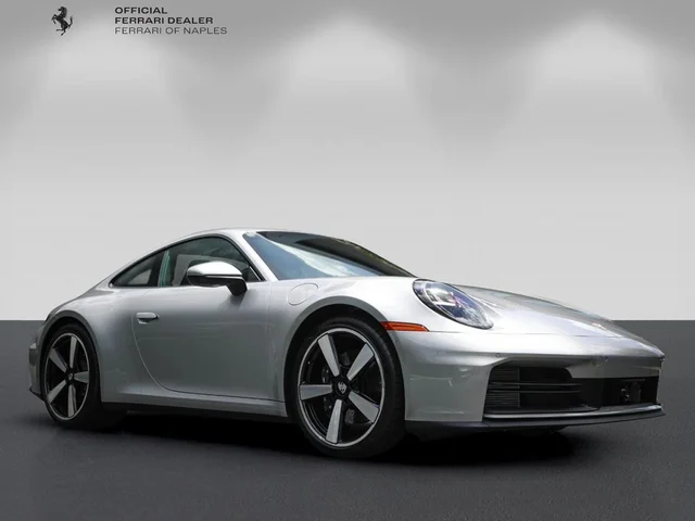 2025 Porsche 911 Carrera