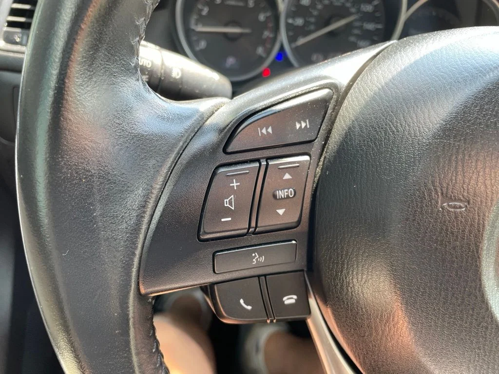 Used 2015 White Mazda Grand Touring image 16