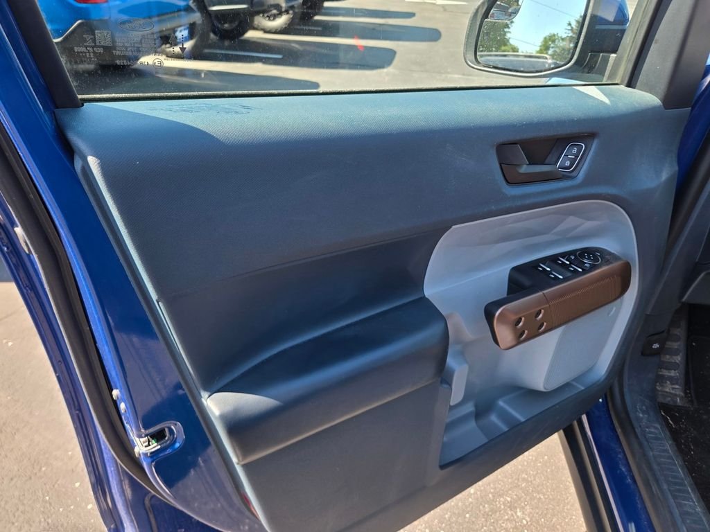Used 2023 Atlas Blue Metallic Ford Lariat image 34
