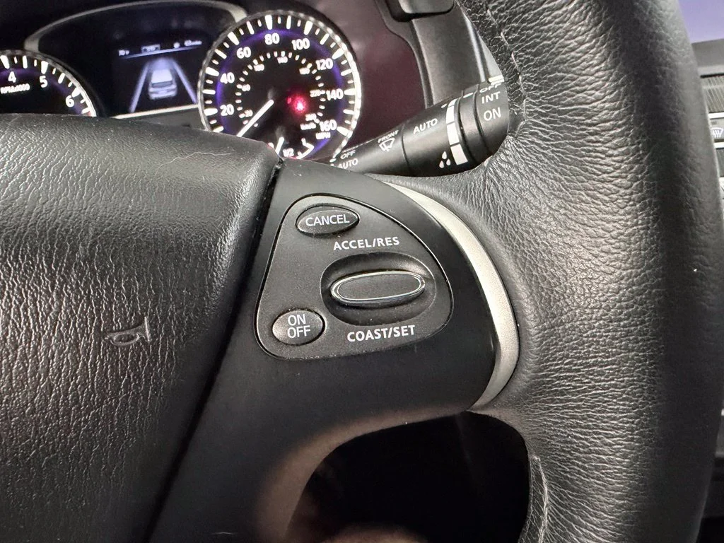 Used 2017 Majestic INFINITI Base image 27