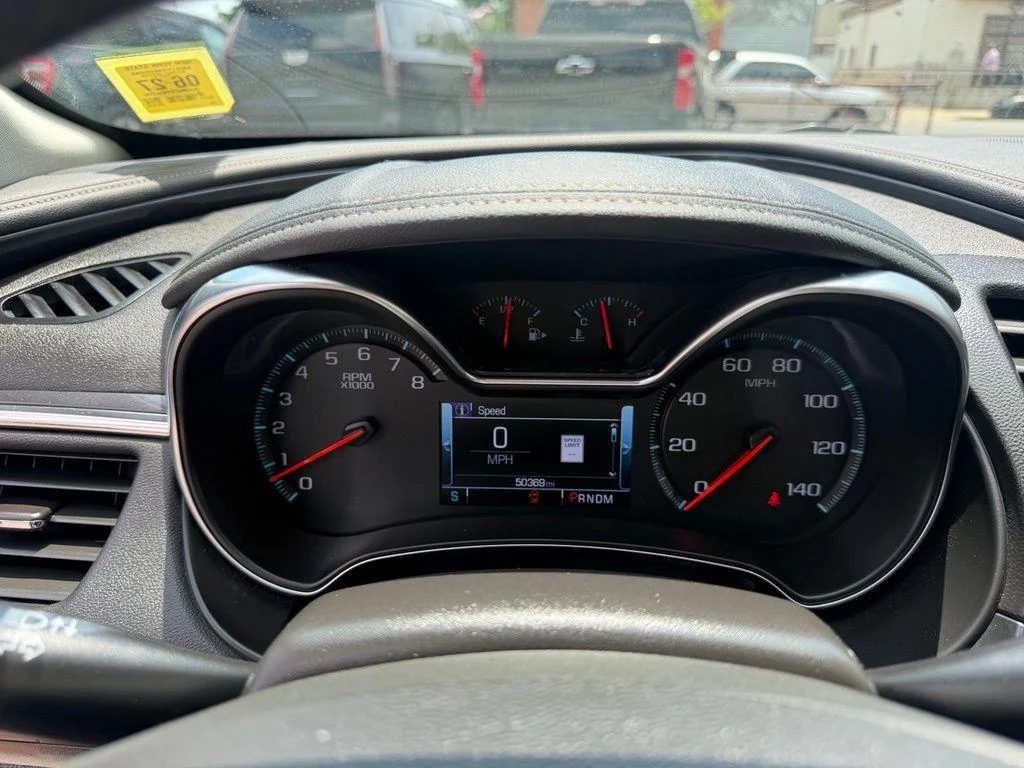 Used 2019 Black Chevrolet Premier image 20