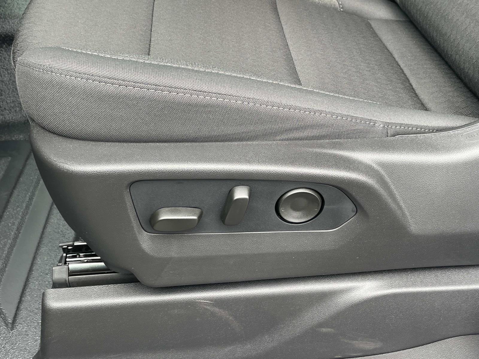 2026 GMC Sierra 1500 Pro - Photo 23
