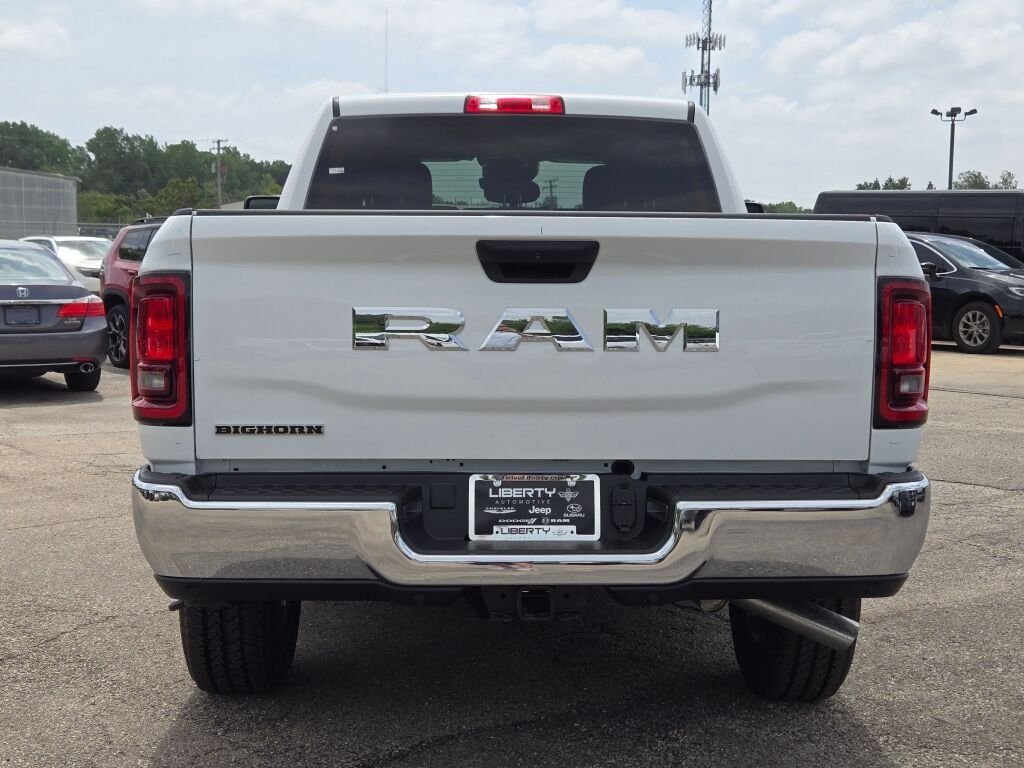 New 2026 Bright White Clear-Coat Exterior Paint RAM Big Horn image 13
