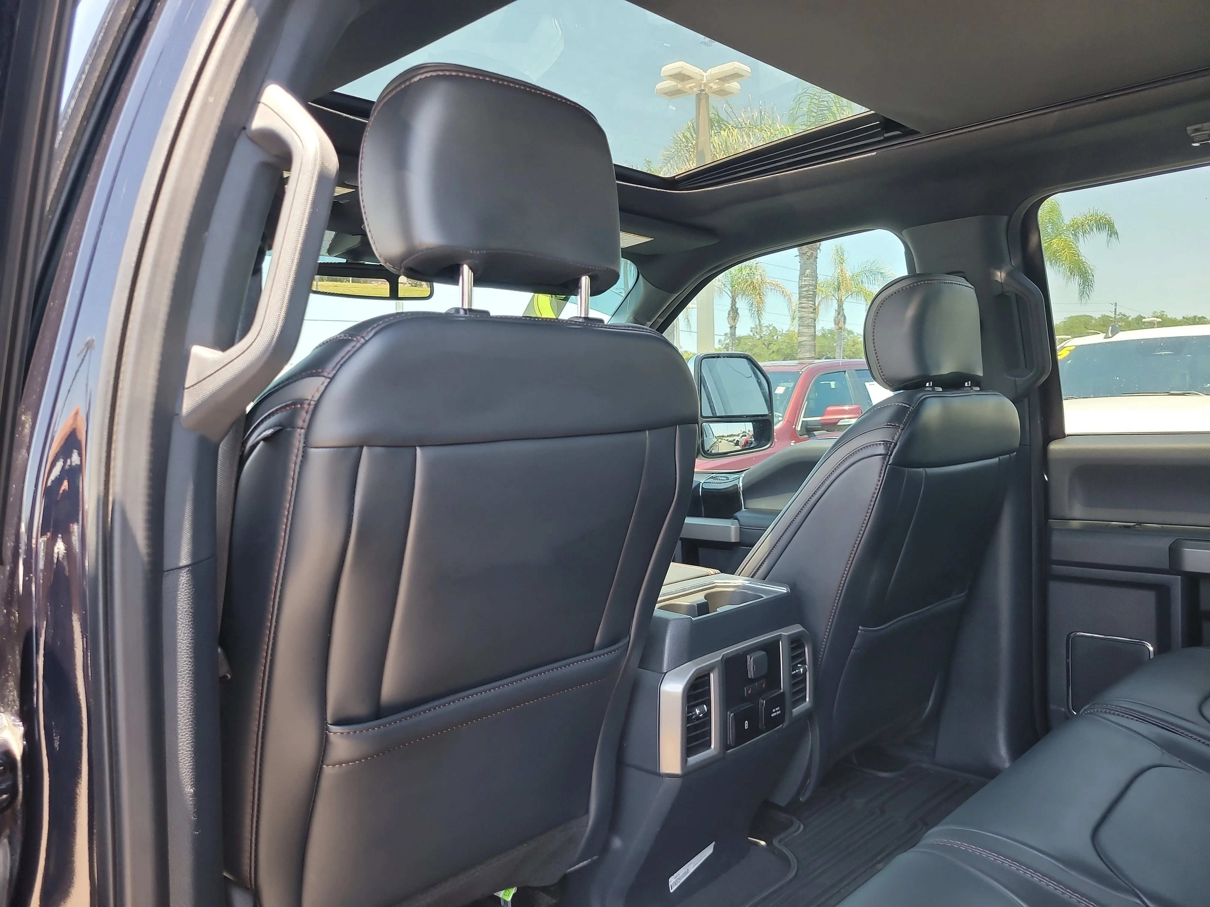 Used 2022 Blue Metallic Ford Platinum image 12