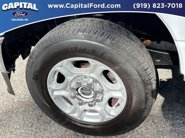 Used 2025 White Ford XLT image 13
