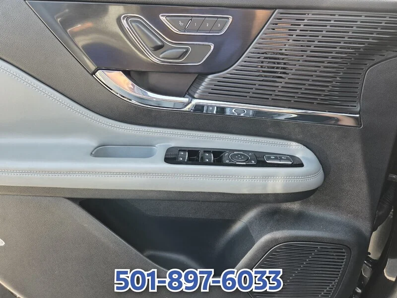 Used 2022 Black Metallic LINCOLN STANDARD AWD image 28