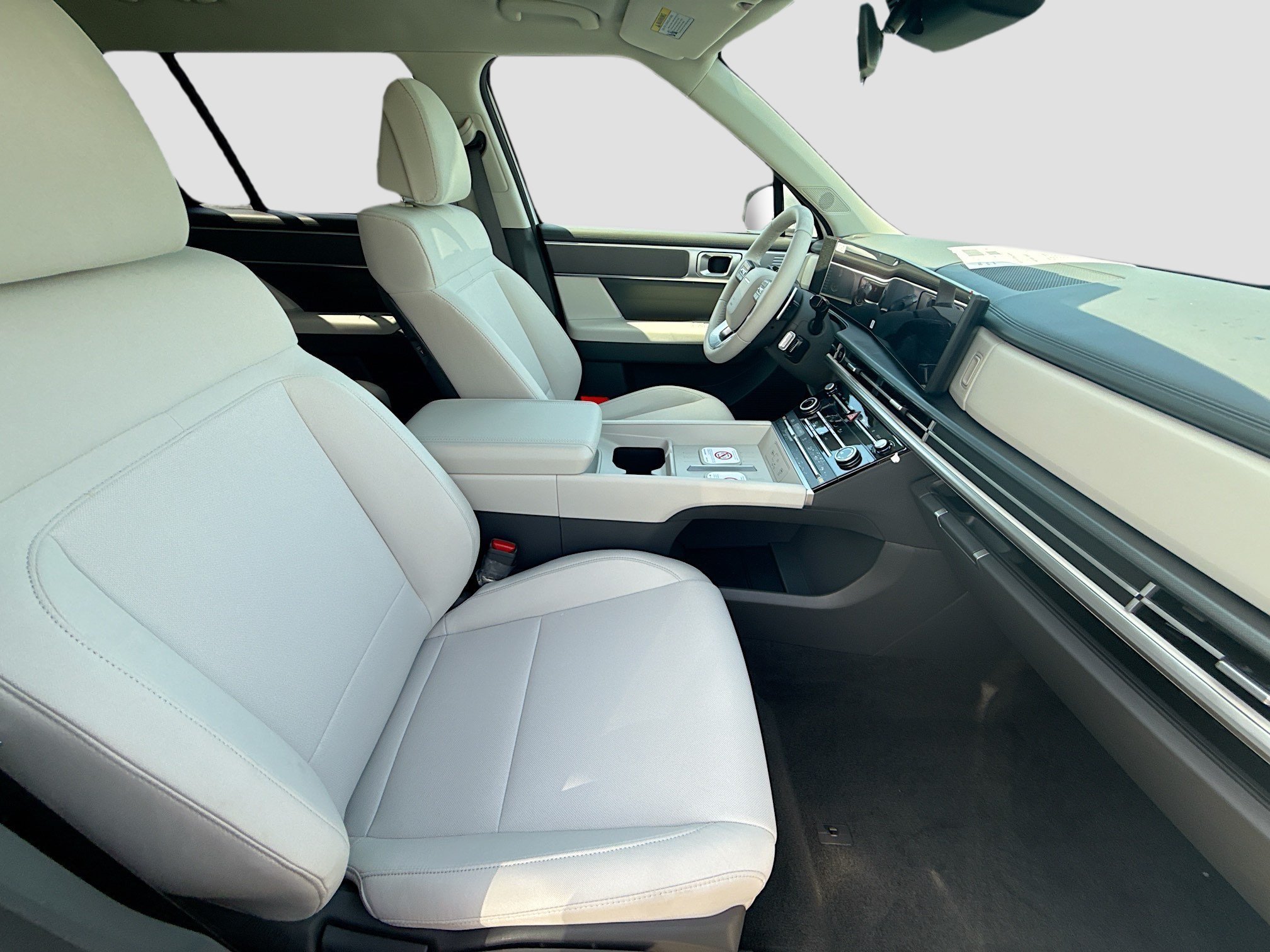 New 2026 Serenity White Hyundai SE FWD image 40