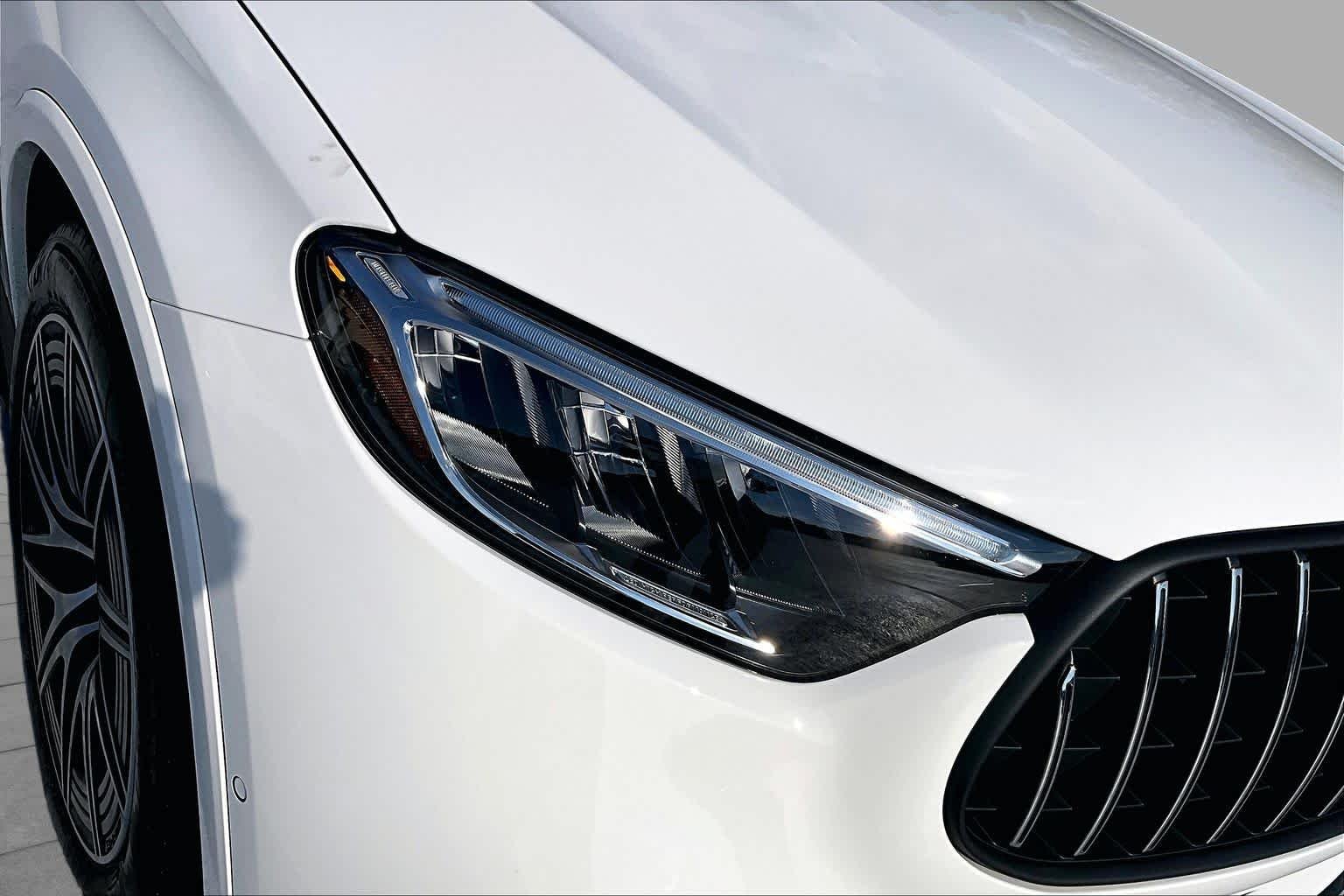 Used 2026 Polar White Mercedes-Benz AMG® GLC 43 image 28