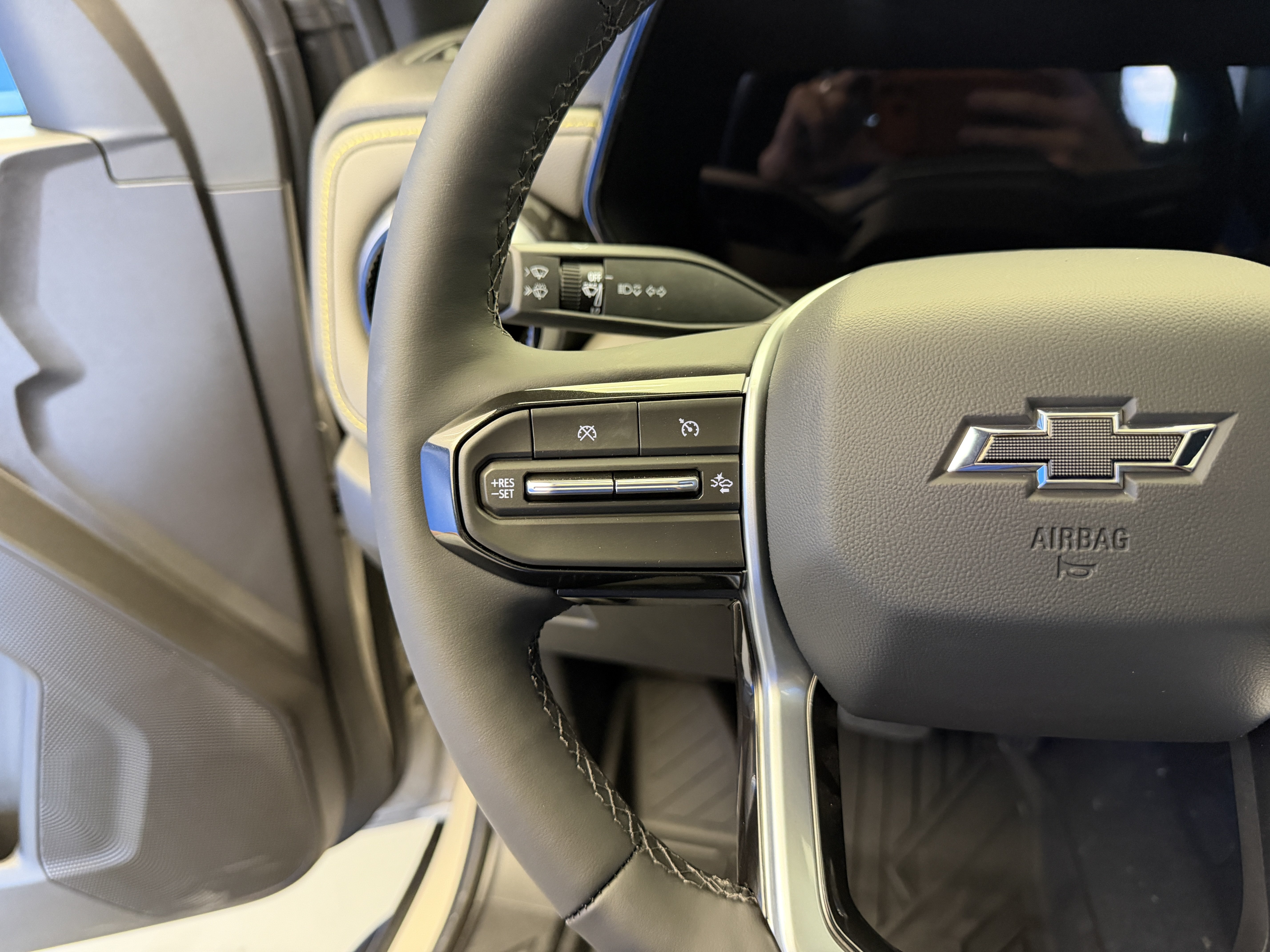 2026 Chevrolet Colorado ZR2 - Photo 15