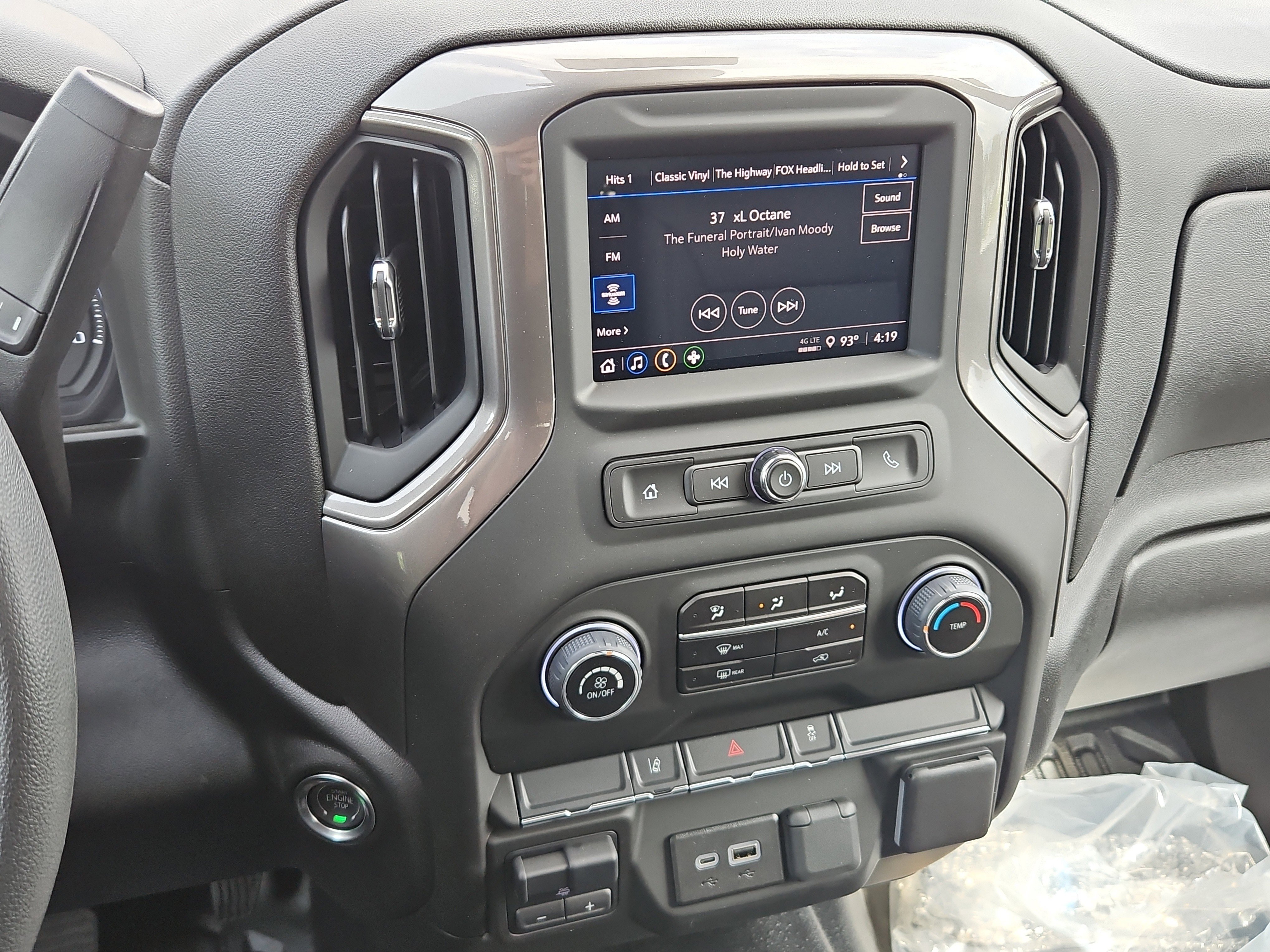2025 Chevrolet Silverado 2500 HD Work Truck - Photo 16