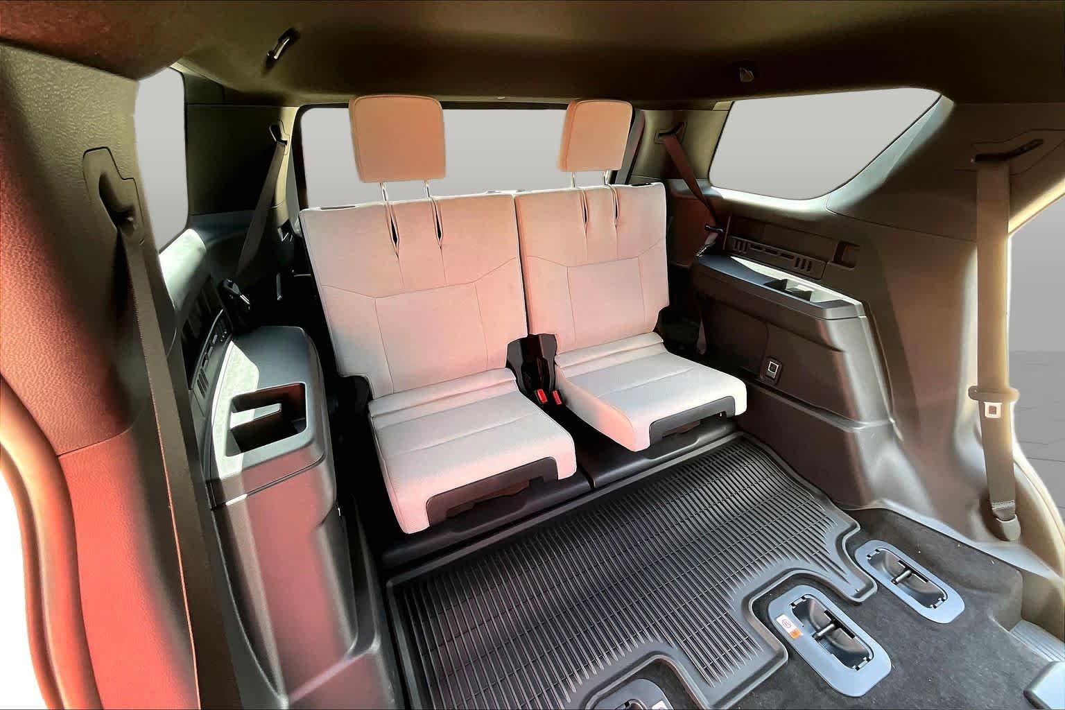 Used 2026 Cutting Edge Toyota SR5 image 19