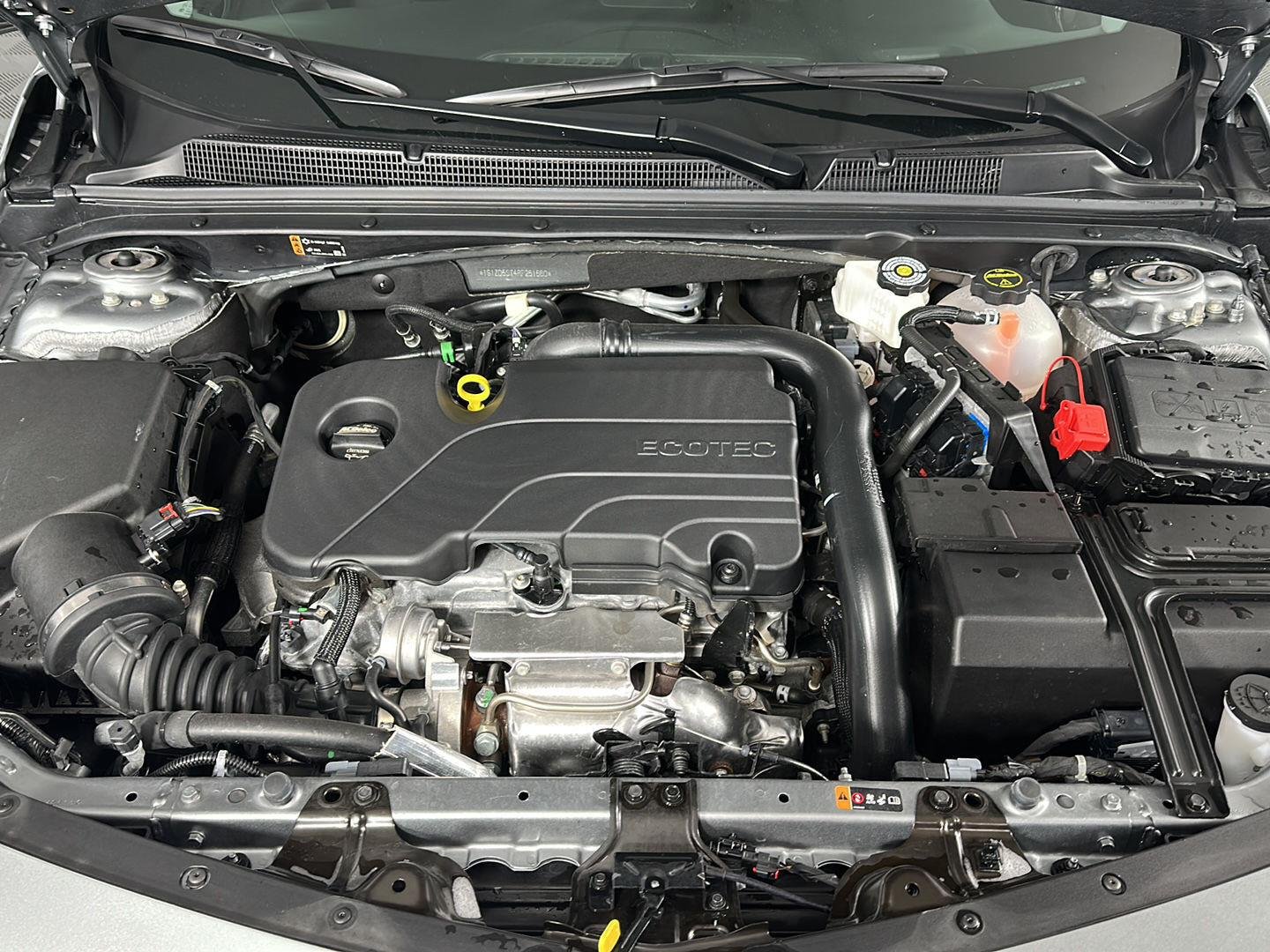 Used 2024 Sterling Gray Metallic Chevrolet LT image 10