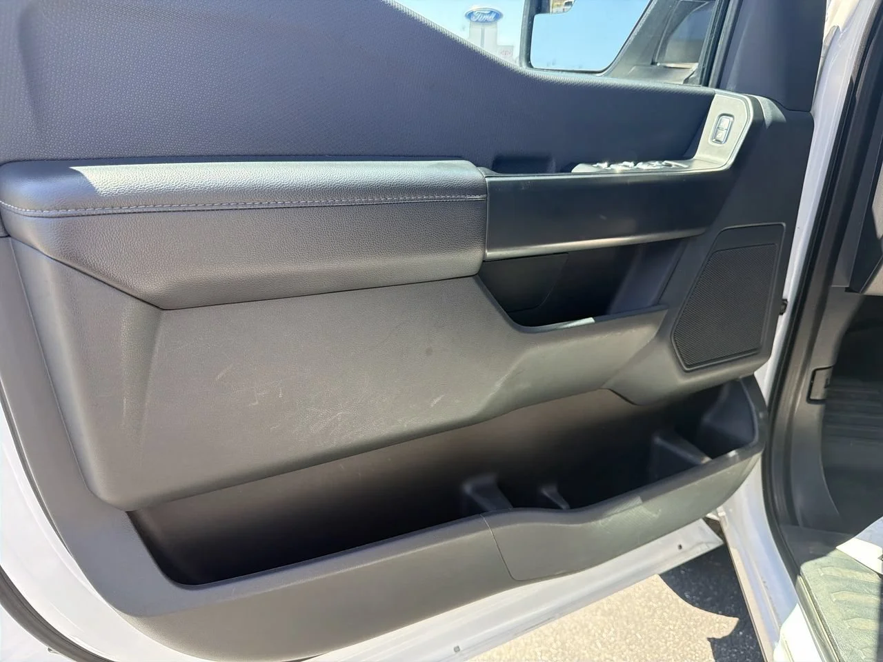 Used 2023 OXFORD WHITE Ford XL image 27