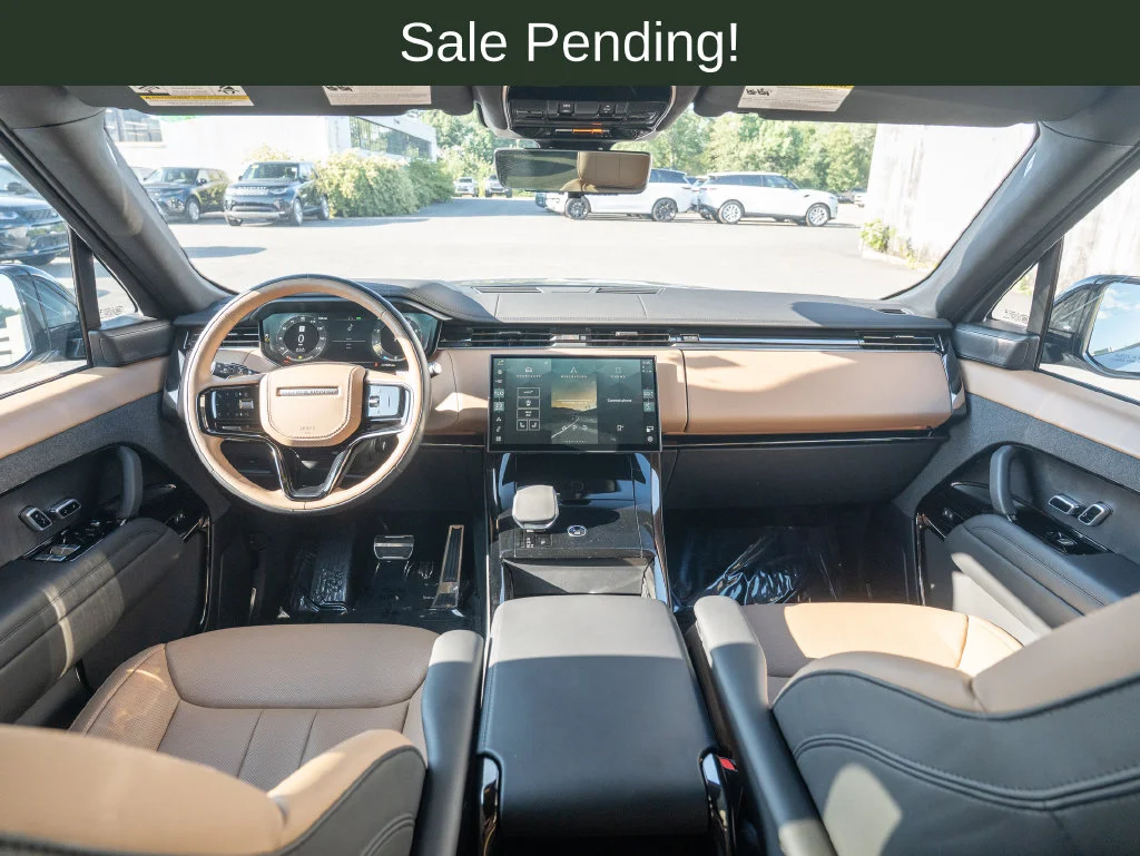 Used 2025 Blue Land Rover Dynamic SE image 18