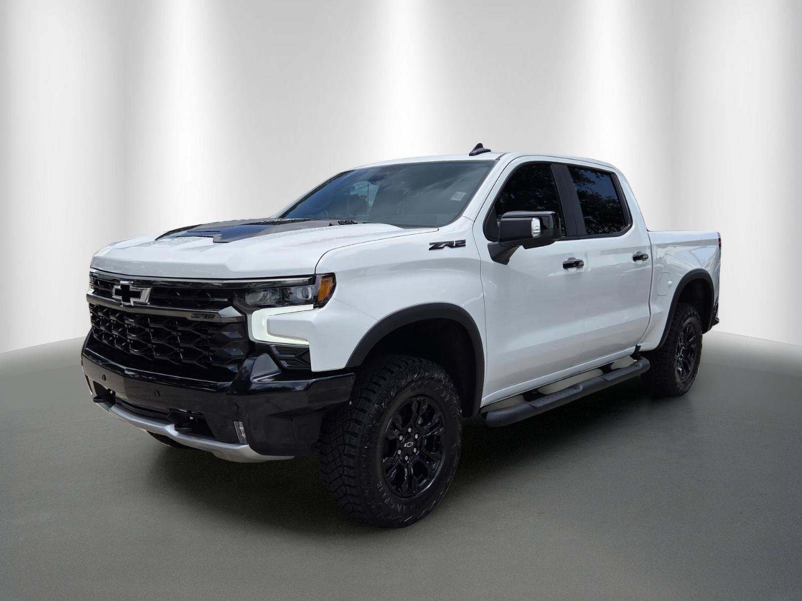 New 2026 Summit White Chevrolet ZR2 image 2