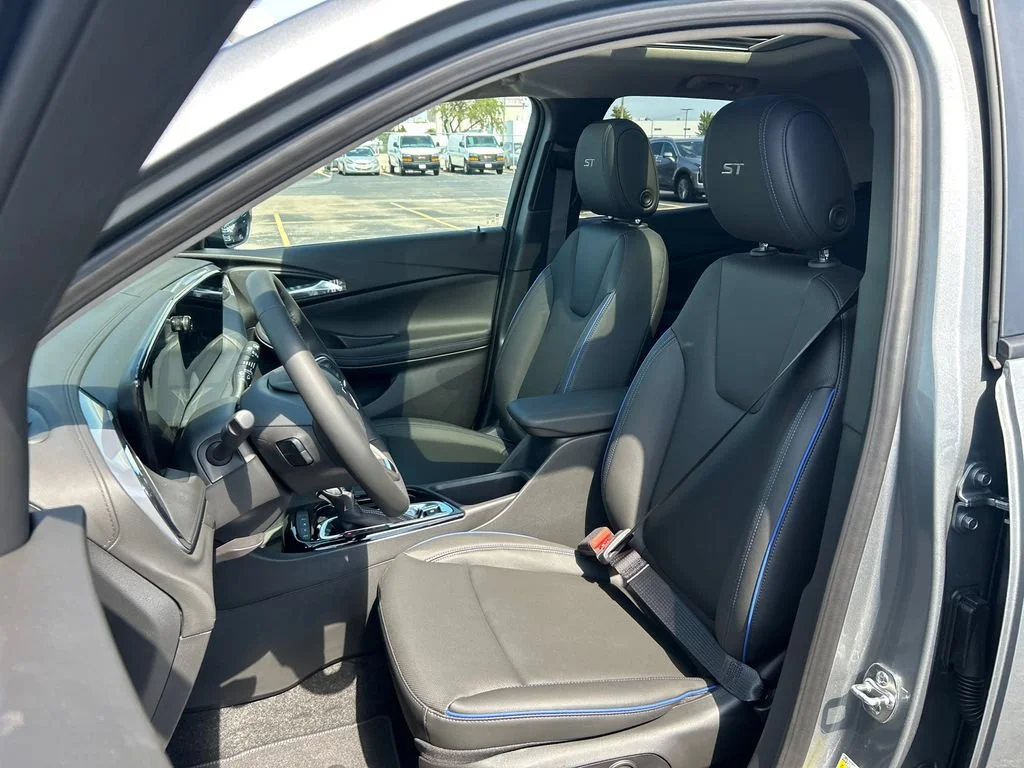 2026 Buick Encore GX Sport Touring - Photo 16
