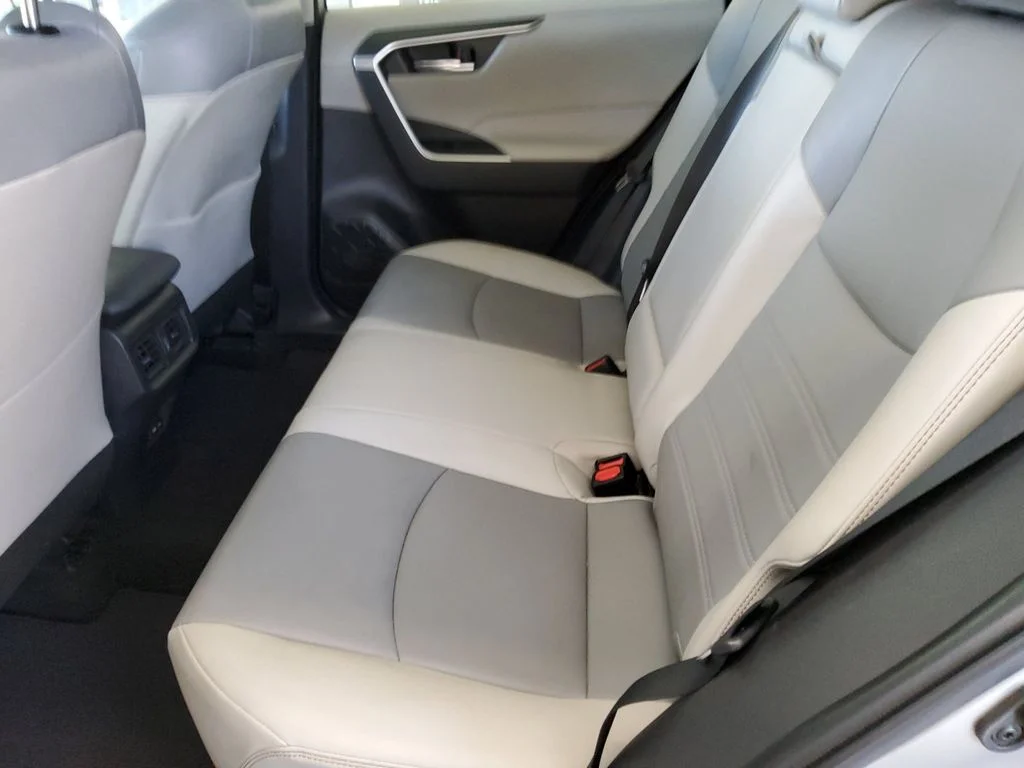 Used 2023 Silver Toyota XLE Premium image 19