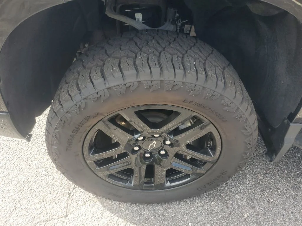 Used 2025 Black Chevrolet LT Trail Boss image 15