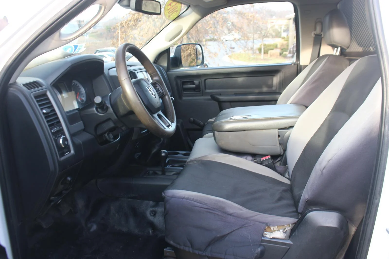 Used 2014 White Ram Tradesman image 13