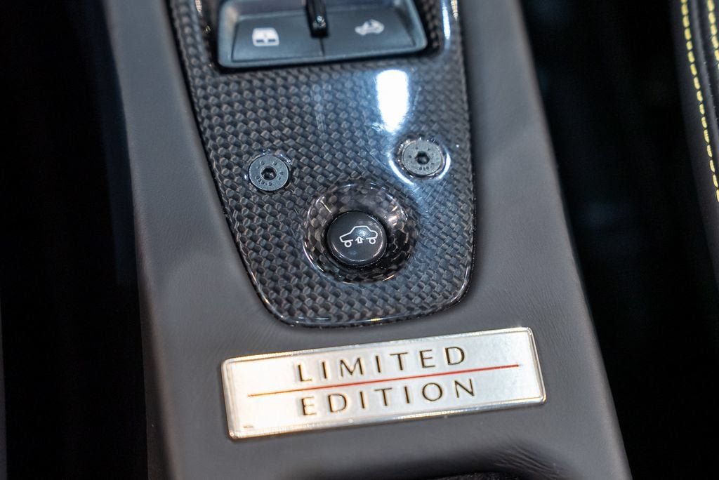 Certified Used 2015 Bianco Avus Ferrari Speciale Aperta image 43