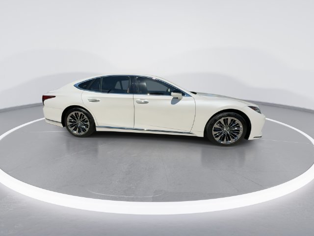 Certified Used 2021 Gray Lexus 500 Base image 9
