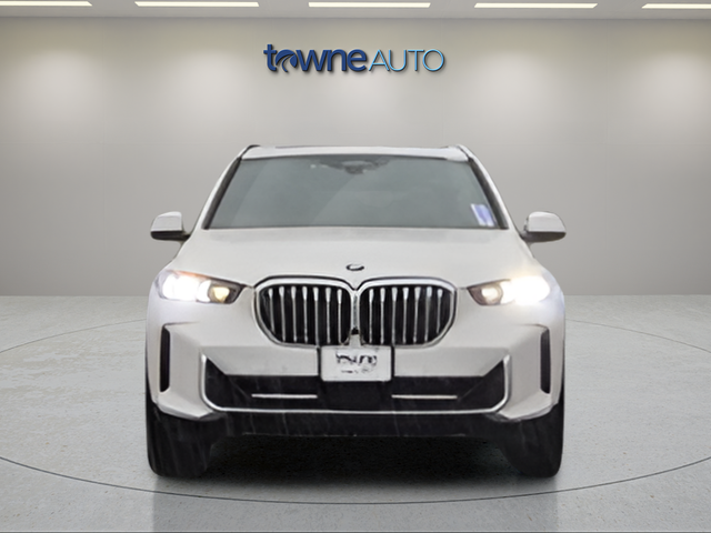 Used 2024 White BMW xDrive40i image 11