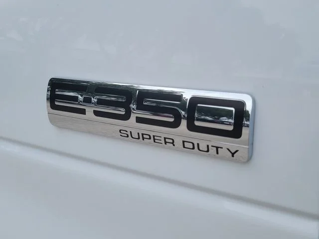 New 2027 Oxford White Ford Base image 8