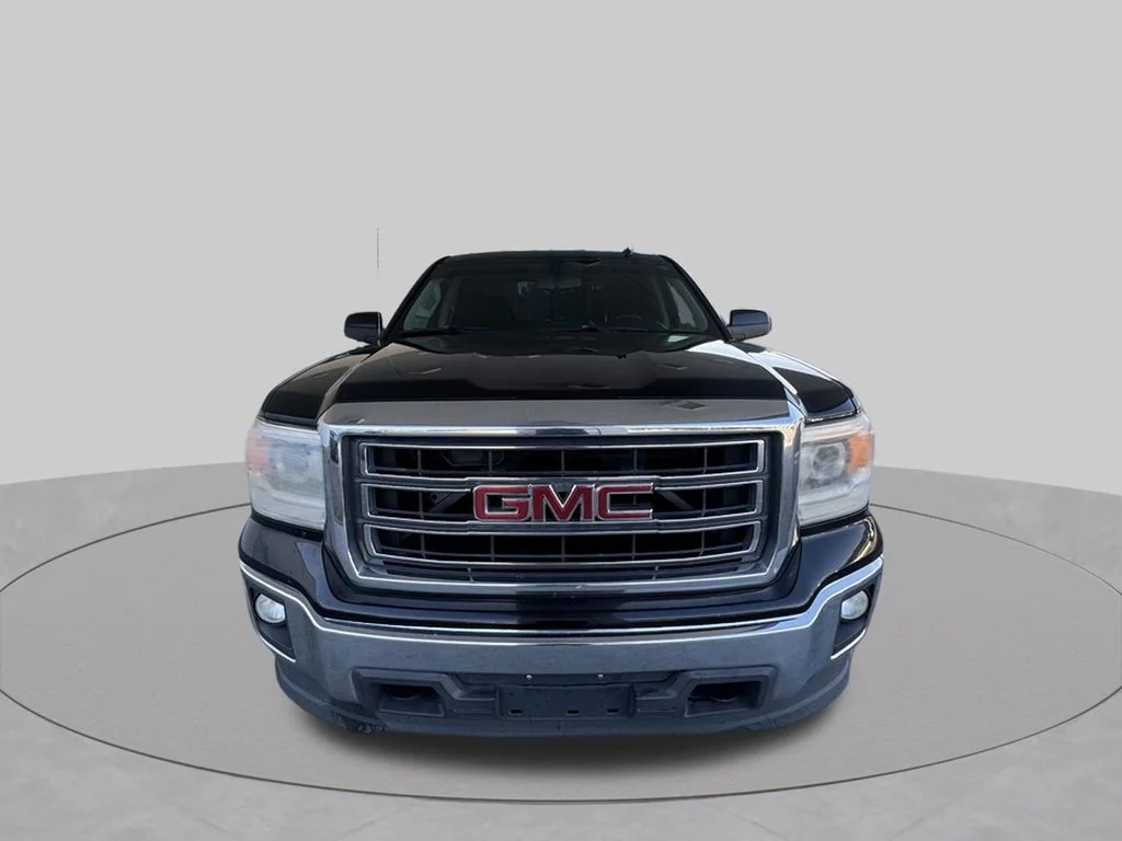 Used 2014 Black GMC SLE image 3