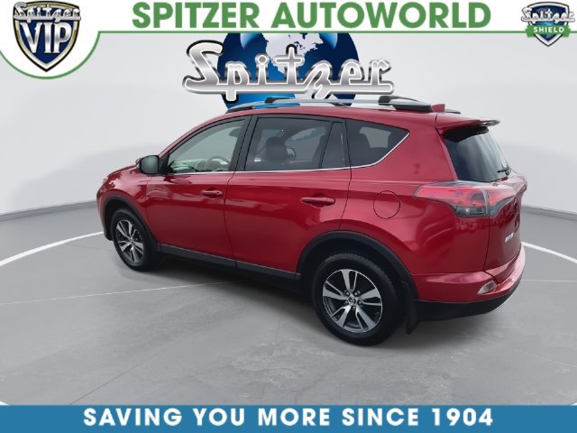 Used 2017 Red Toyota XLE image 11