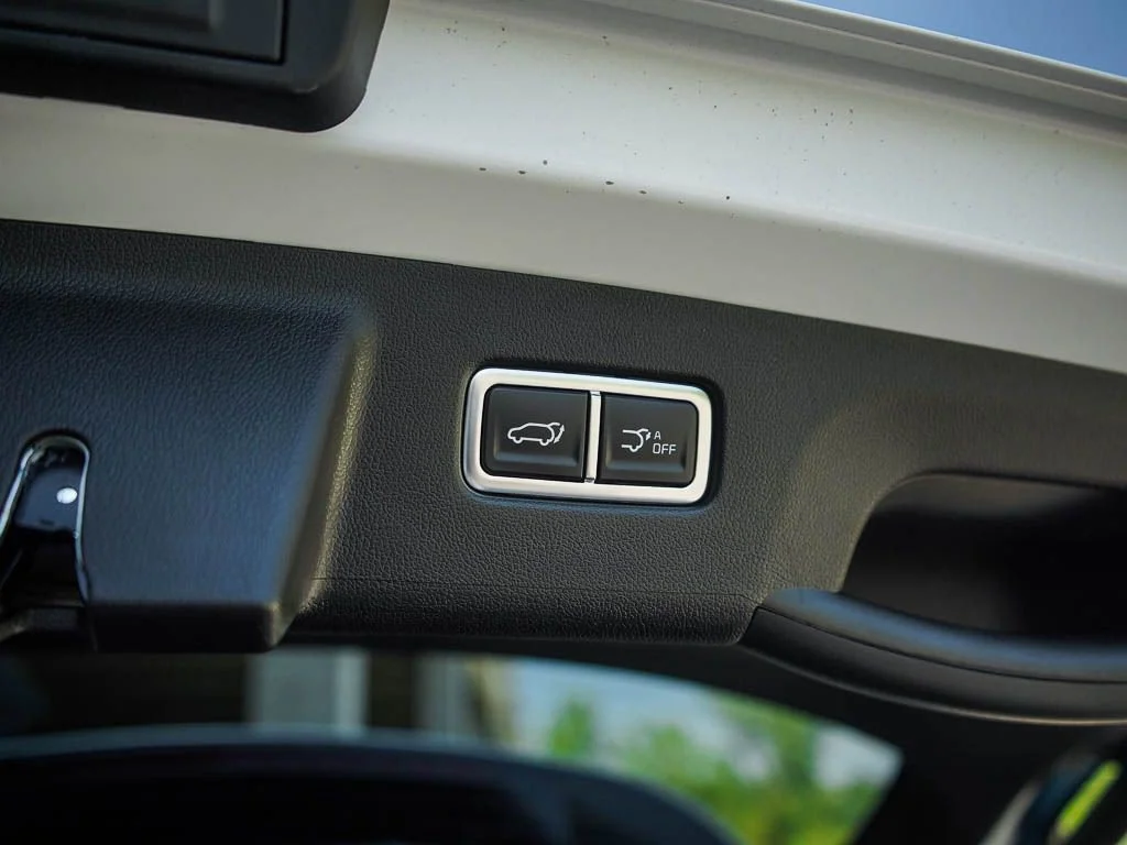 New 2026 Steel Gray Kia EX AWD image 9