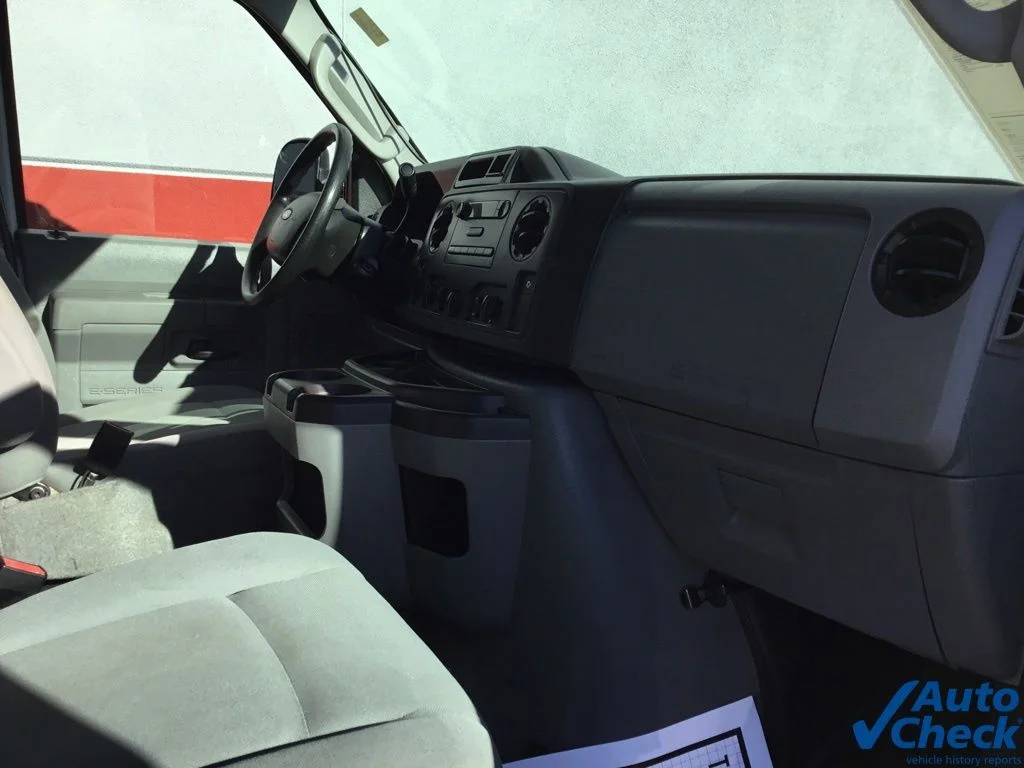 2016 Ford E-Series Cutaway Base - Photo 25
