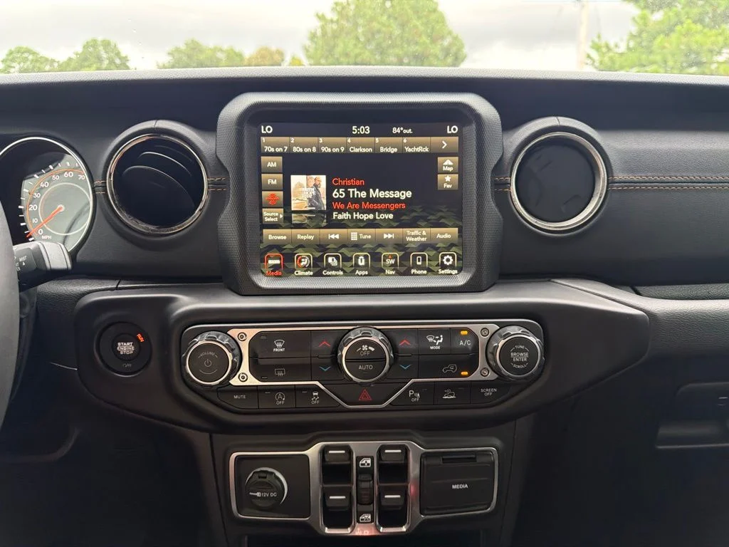 Used 2023 Black Jeep Overland image 32