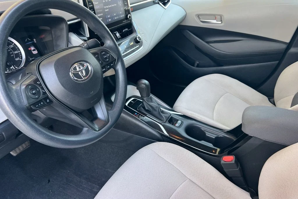 Certified Used 2021 White Toyota LE image 12