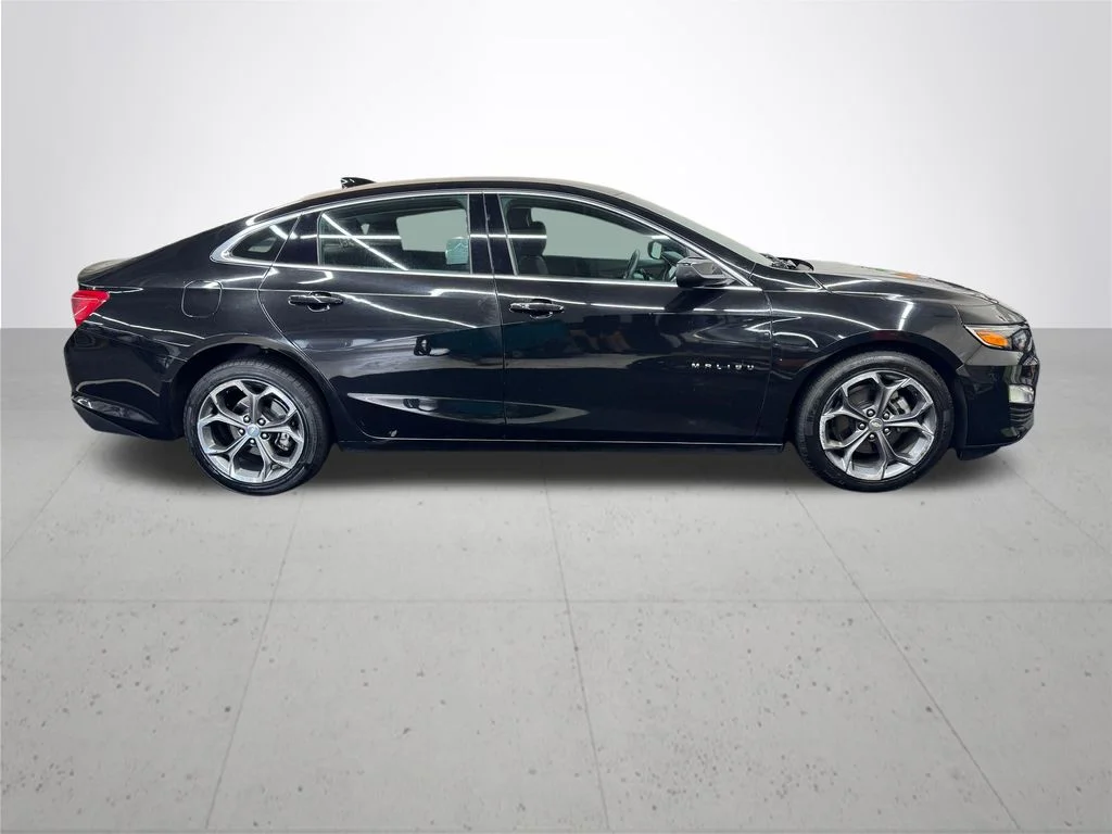 Used 2023 Black Chevrolet LT image 8