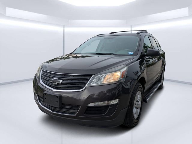 Used 2017 Gray Chevrolet LS image 7