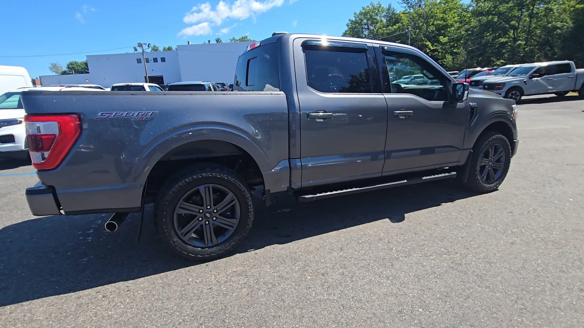 Used 2023 Gray Ford Lariat image 19